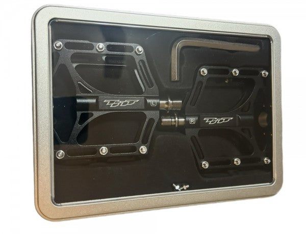 TNT Lightweight Mini/Junior/Expert Titanium Spindle/ Aluminum CaGE 9/16" Pedals - Black